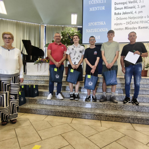 Mnoštvo nagrađenih učenika i nastavnika Gimnazije A. G. Matoša 