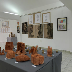 Široki raspon likovnih medija i tehnika