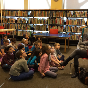 TEMA BROJA - Uloga knjižničara u kulturnoj i javnoj djelatnosti odgojno-obrazovnih ustanova 