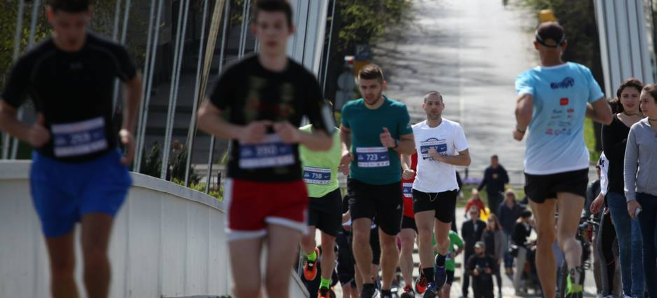 Na trkaćoj stazi od 22 sata