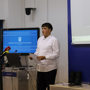 Nagrade koje podupiru učenike u izboru humanističkih zanimanja