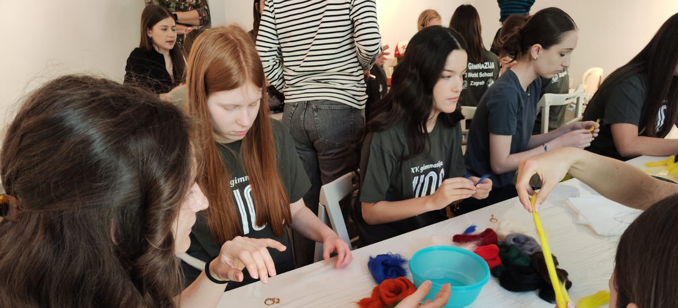 Izložba Miočanski anđeli i licitari