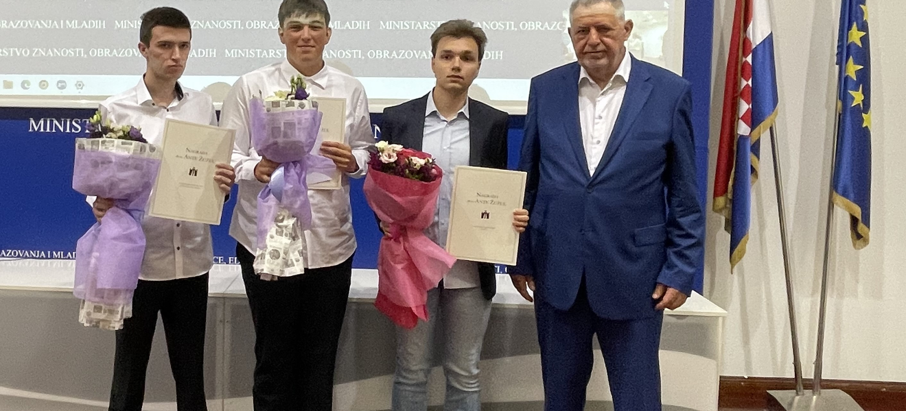 Zaslužene nagrade vrijednim maturantima