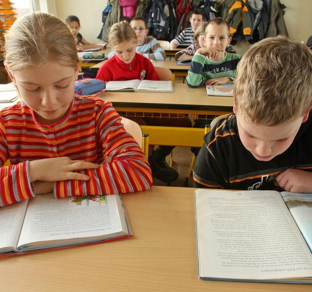 Više od trećine četvrtaša nema razvijene vještine pisanja, osmaši znatno bolji