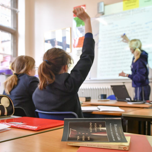 TEMA BROJA - Hoće li ova školska godina polučiti novi rekord učeničkih izostanaka?
