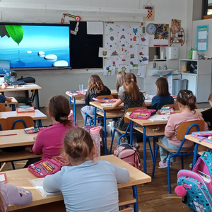 TEMA BROJA Pogled na školstvo iz malo drukčije perspektive