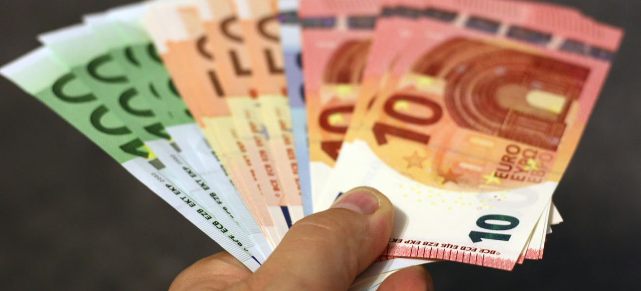 Zašto jedino Ministarstvo znanosti, obrazovanja i mladih objavljuje plaće zaposlenika, k tomu još i netočne?