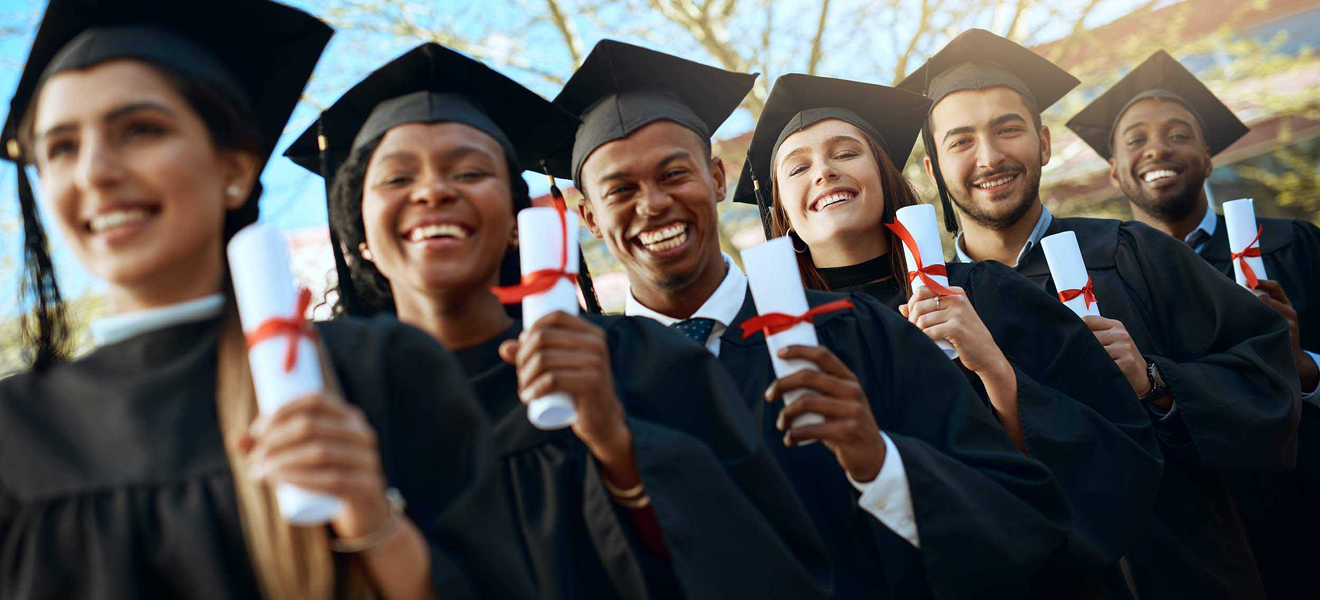 Kolike su školarine za strane studente?