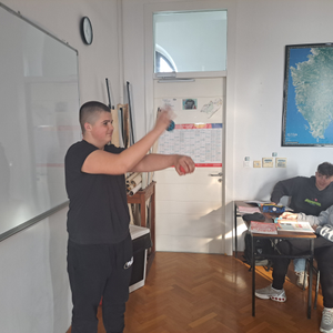 Kako preko noći do stručnog kadra