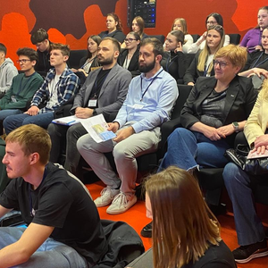 Učenici dvaju istoimenih škola na istom zadatku 