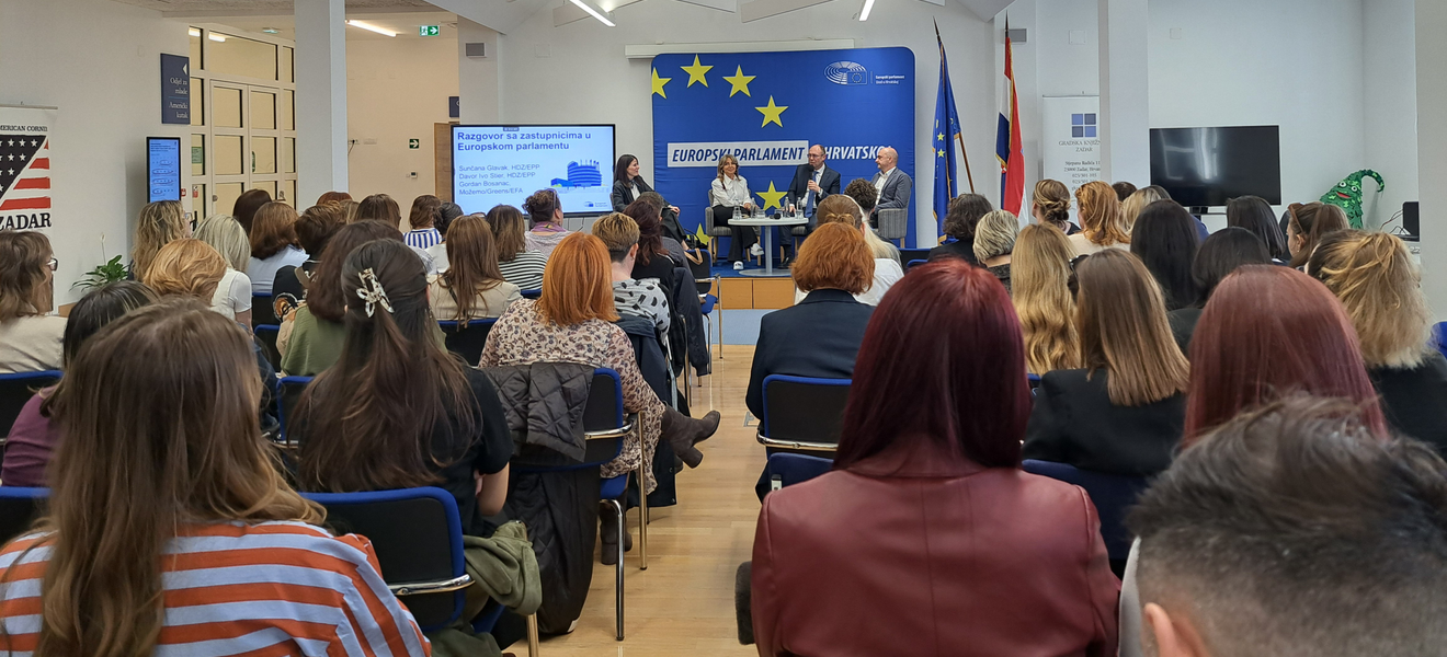 Zadar okupio mentore i učenike ambasadore iz 60 škola