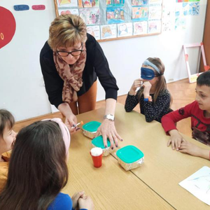 Učitelji su sve manje cijenjeni i značajno potplaćeni