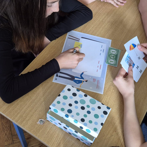 Školski tečaj koji djecu uči kako upravljati novcem