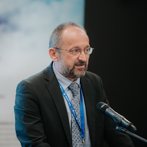 TEMA BROJA  -  Ravnatelji s iskustvom: želimo jače sankcije