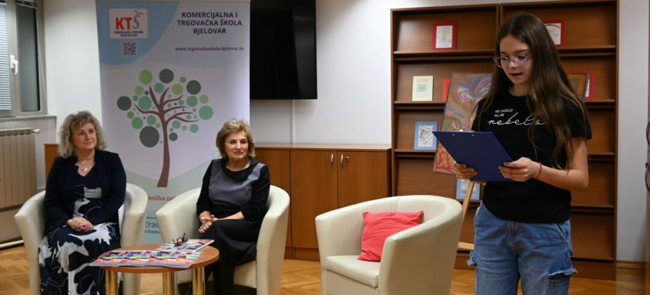 Spomenar koji čuva energiju škole