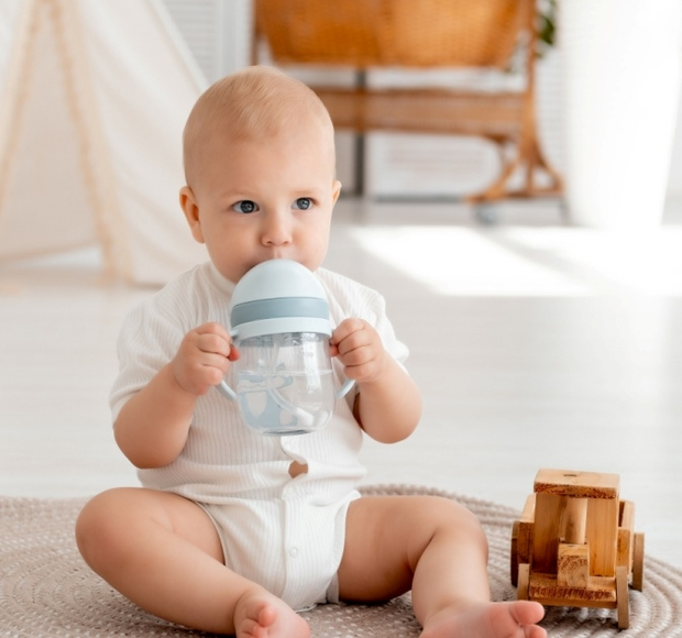 Učenici uče o empatiji promatrajući bebe