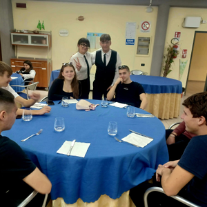 TEMA BROJA    Mentalno i tjelesno zdravlje učenika i učitelja