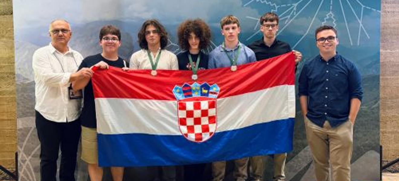 Srebro i dvije bronce na Međunarodnoj fizičkoj olimpijadi
